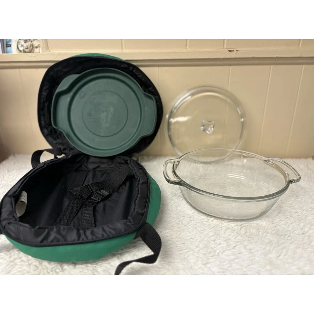 Anchor Hocking Encore 2‎ Qt Glass Casserole Set with Lids and Insulated Carrier